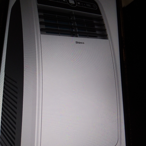 Portable a/c and humidifier